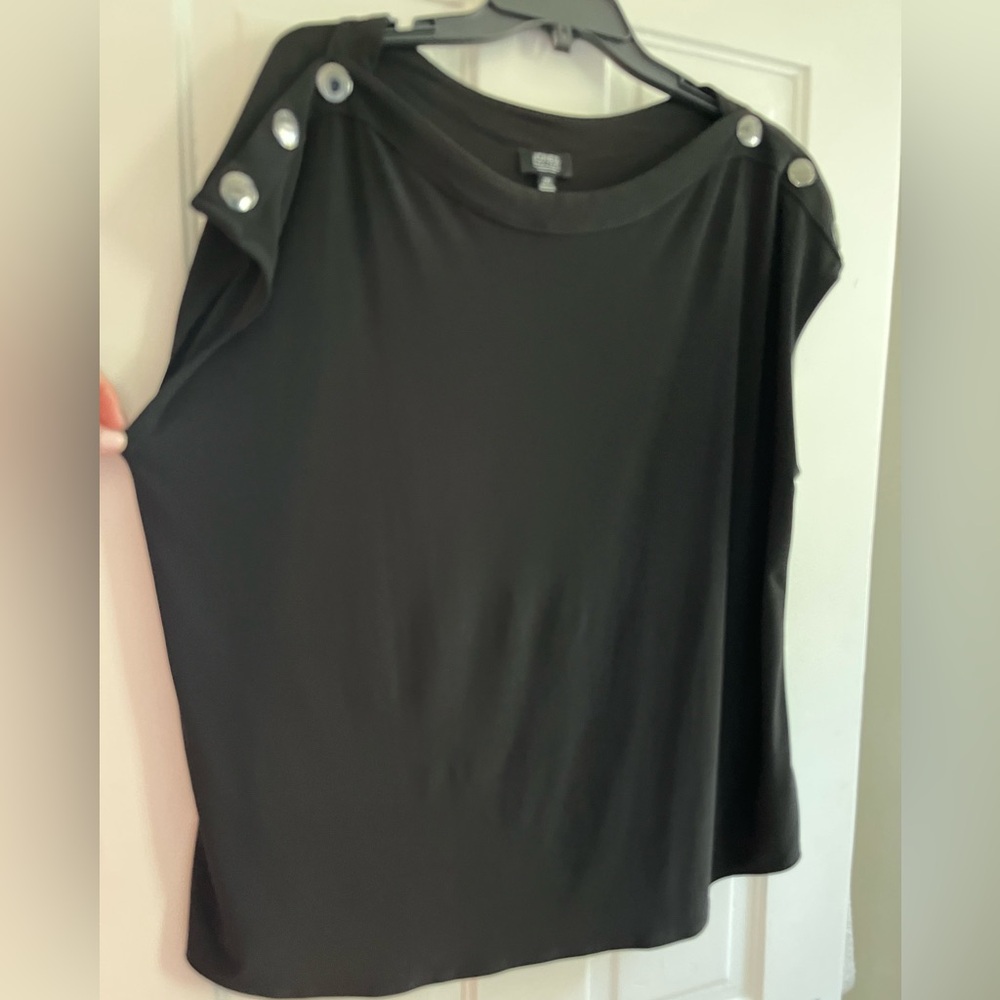 Jones New York blouse top shirt women plus size 2x black. Sleeveless nice